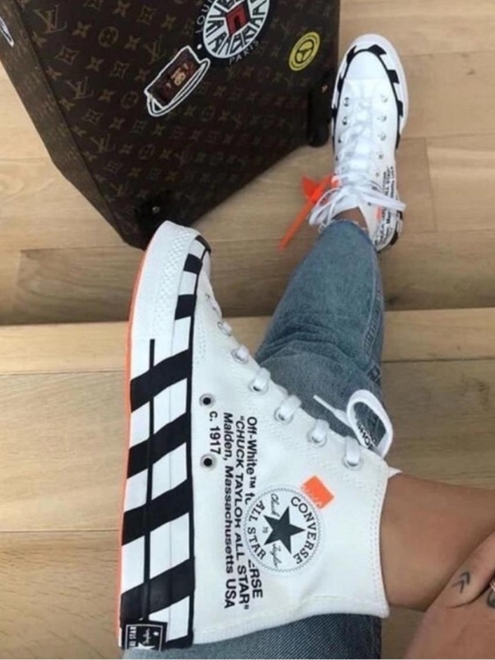 Off-white Converse 7.5